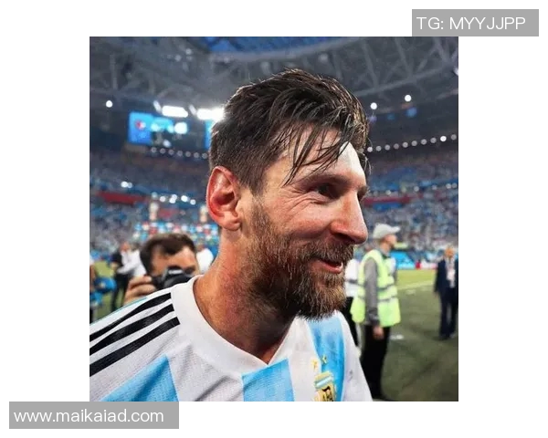 为足球迷女孩推荐个性化头像灵感与明星球员形象结合的创意设计